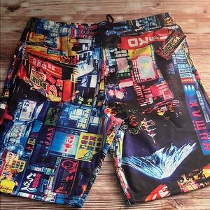 Fresh Prints of Tokyo Vibrant Graphic Nightlife Print Shorts L